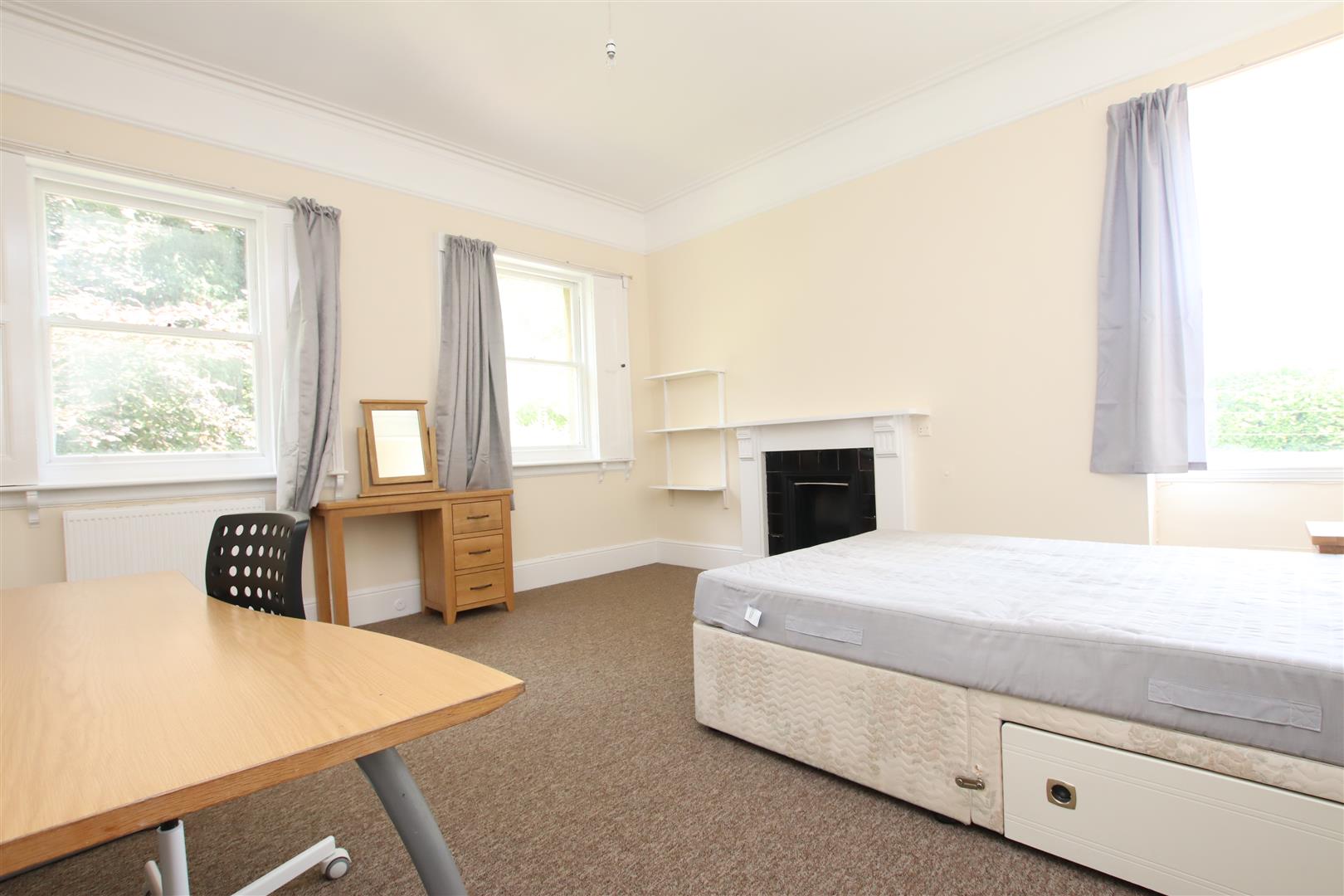 Hillstead House, Weston Park East, Bath, BA1